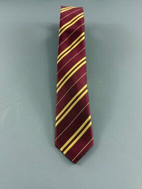 Hot Topic Harry Potter Burgandy / Gold Men's Skinny Tie 2" x 61"